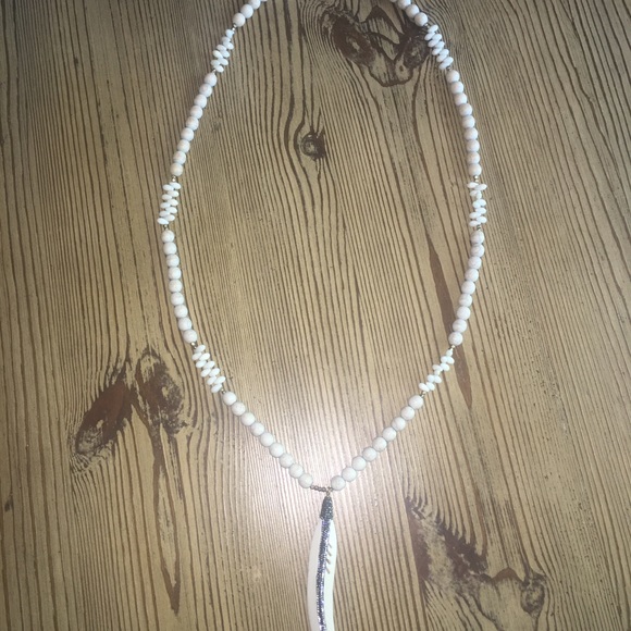 BOHO White Long Necklace, Black crystal feather EUC - Picture 2 of 4